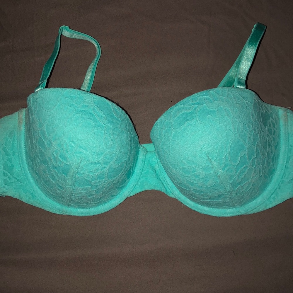 Victoria’s Secret Strapless Bra | 38 C